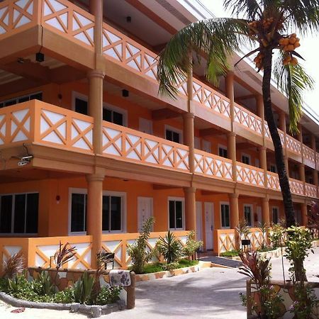 Raymen Beach Resort Guimarás Exterior foto